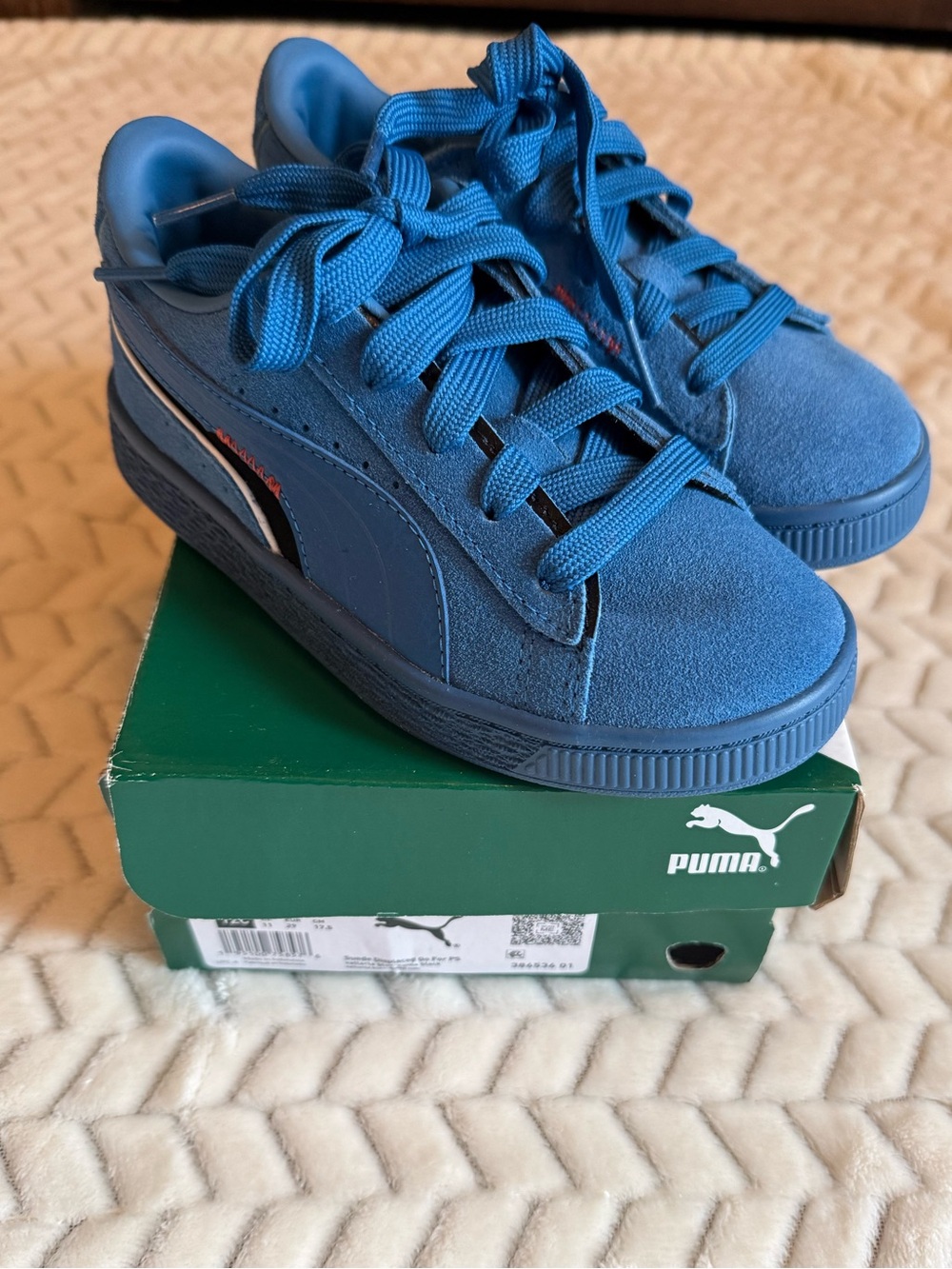 New, Boys Puma Shoes